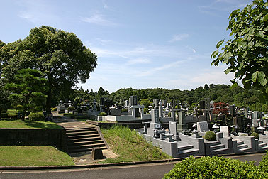 成田市営いずみ聖地公園