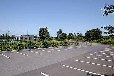 四街道市営霊園駐車場